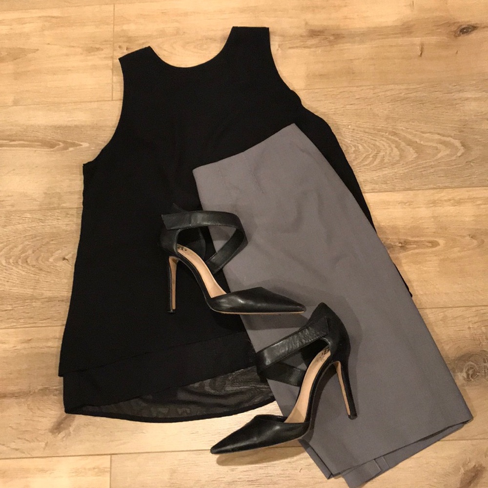 Cute Halogen grey skirt